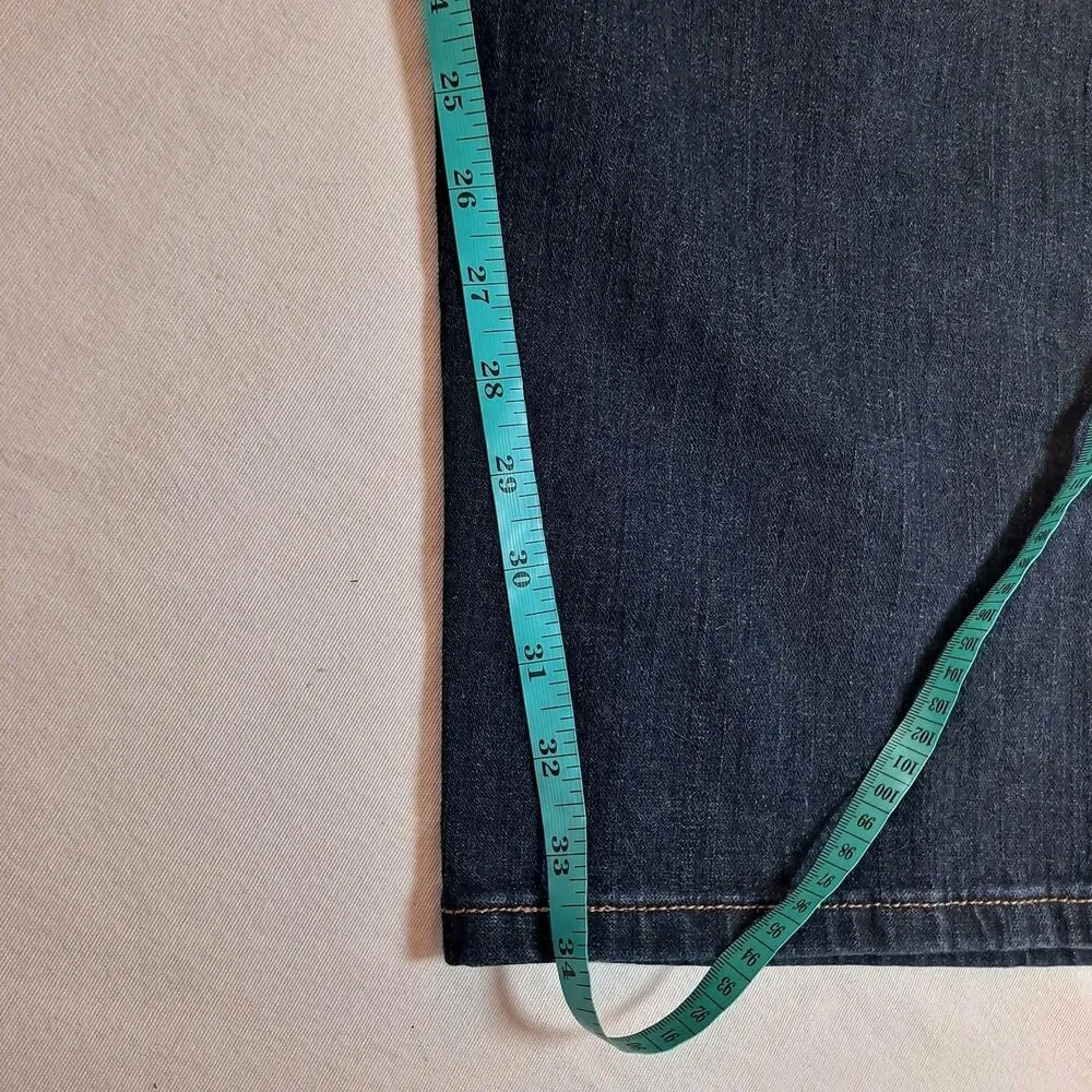 Lee Men's Relaxed Fit Jeans Size 46 x 34 Comfort Waistband Dark Wash